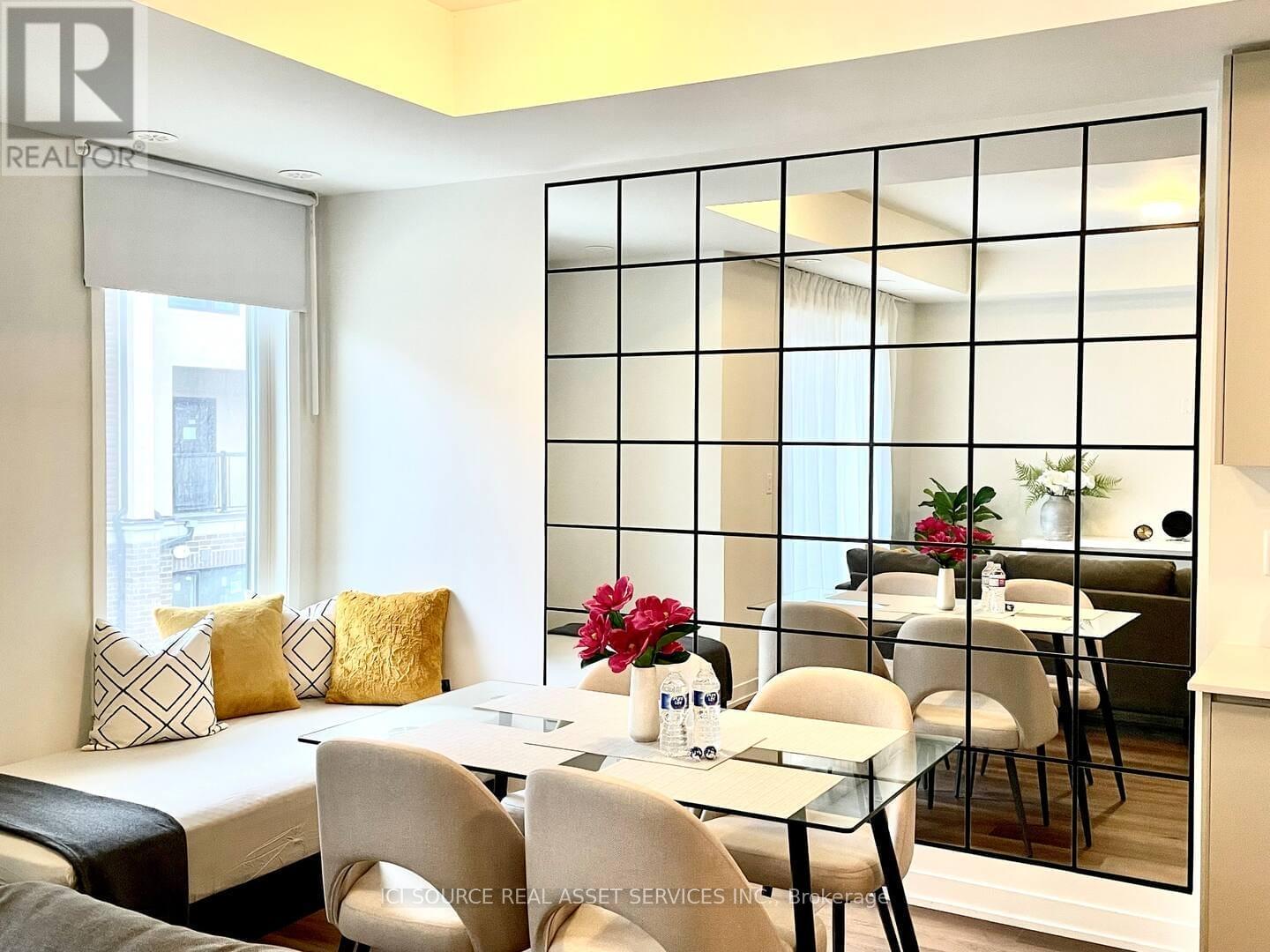 8 - 3556 Colonial Drive, Mississauga, Ontario  L5L 5T3 - Photo 3 - W12679386