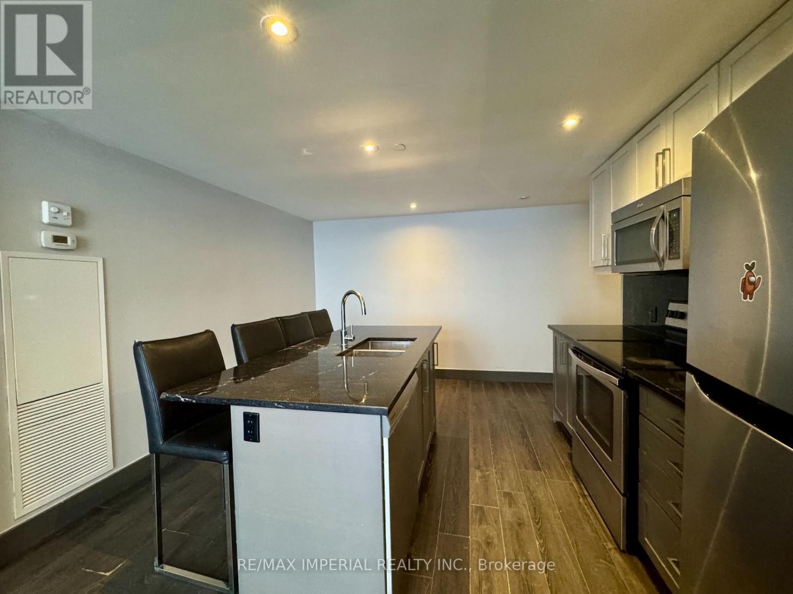 N2704 - 330 Phillip Street, Waterloo, Ontario  N2L 3W9 - Photo 12 - X12679364