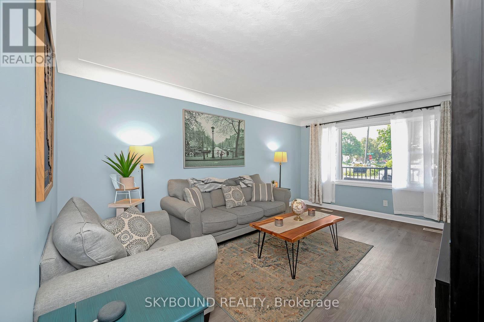 103 Mcelroy Road E, Hamilton, Ontario  L9A 1Y7 - Photo 5 - X12679384