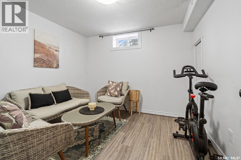 4601 Castle Road, Regina, Saskatchewan  S4S 4W8 - Photo 25 - SK026481