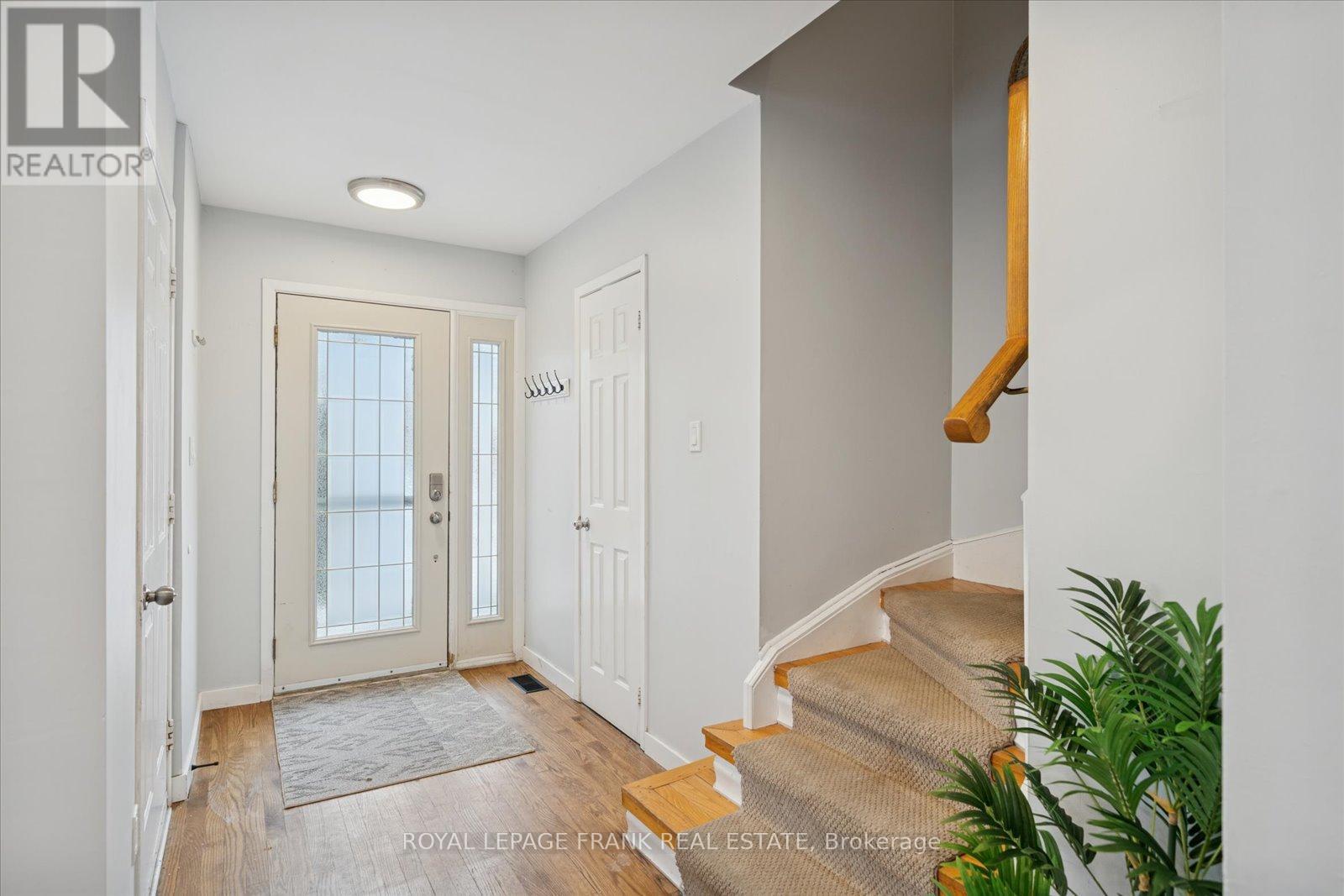 549 Cobblehill Drive, Oshawa, Ontario  L1K 1Y6 - Photo 3 - E12679412