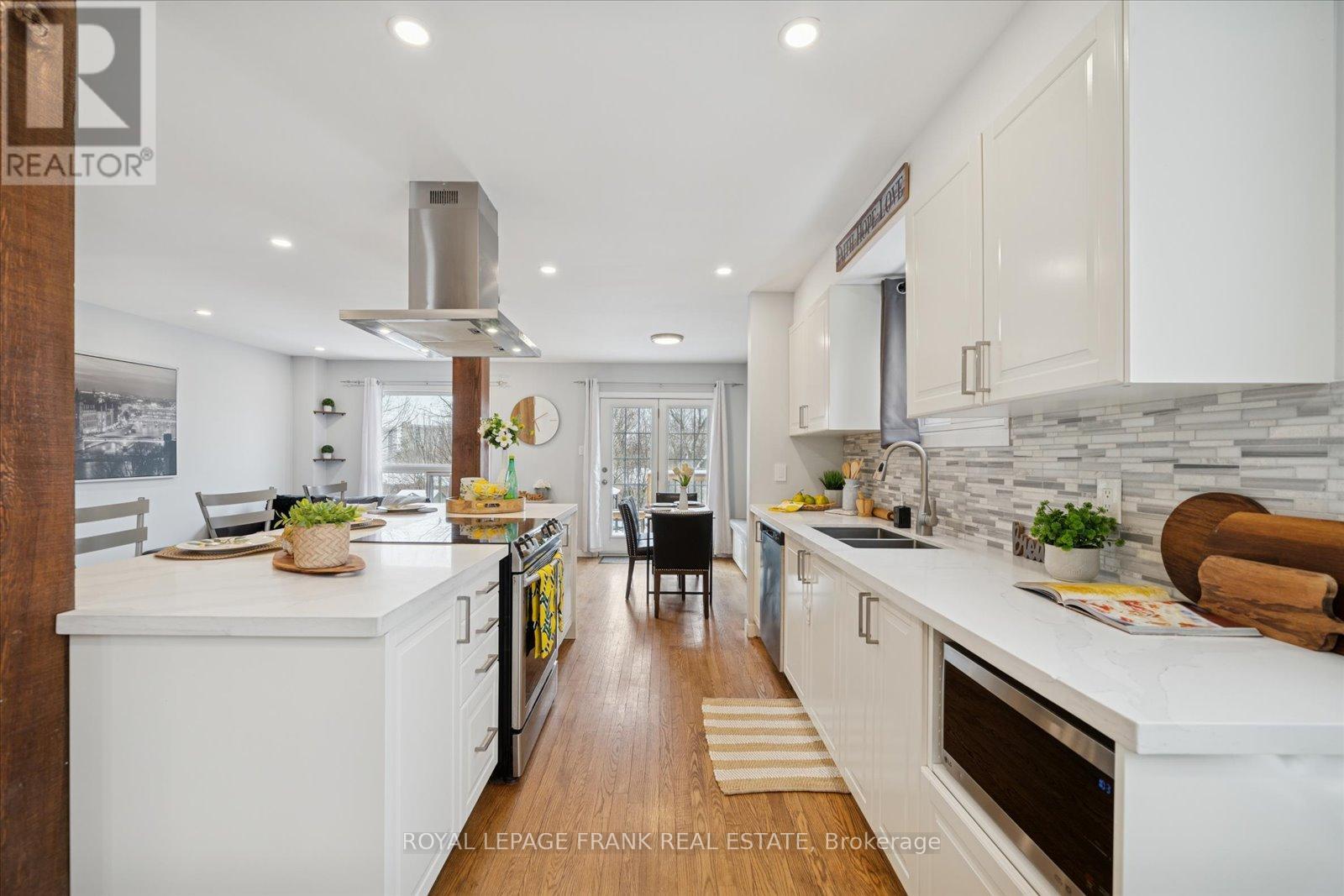 549 Cobblehill Drive, Oshawa, Ontario  L1K 1Y6 - Photo 7 - E12679412