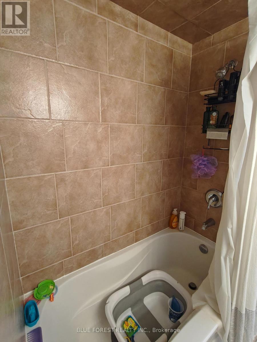 48 - 1725 Ernest Avenue, London South, Ontario  N6E 2W3 - Photo 18 - X12679400