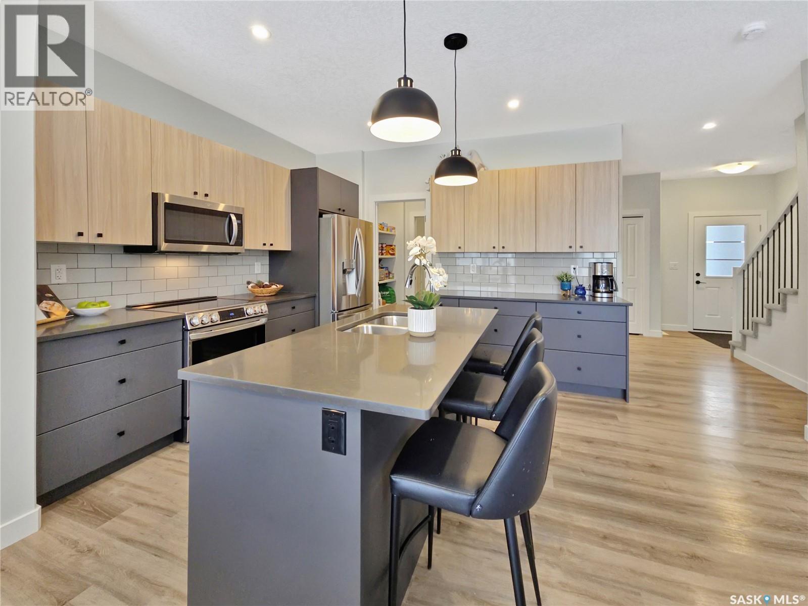 119 Doran Way, Saskatoon, Saskatchewan S7V 0Z6 - Photo 3 - SK025838