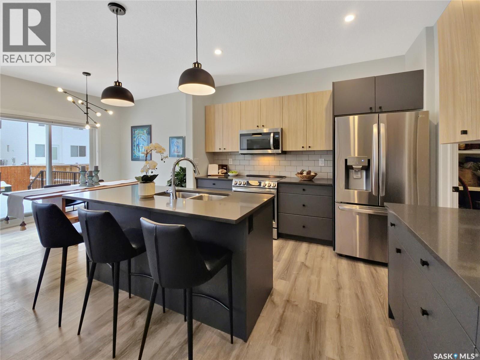 119 Doran Way, Saskatoon, Saskatchewan S7V 0Z6 - Photo 1 - SK025838