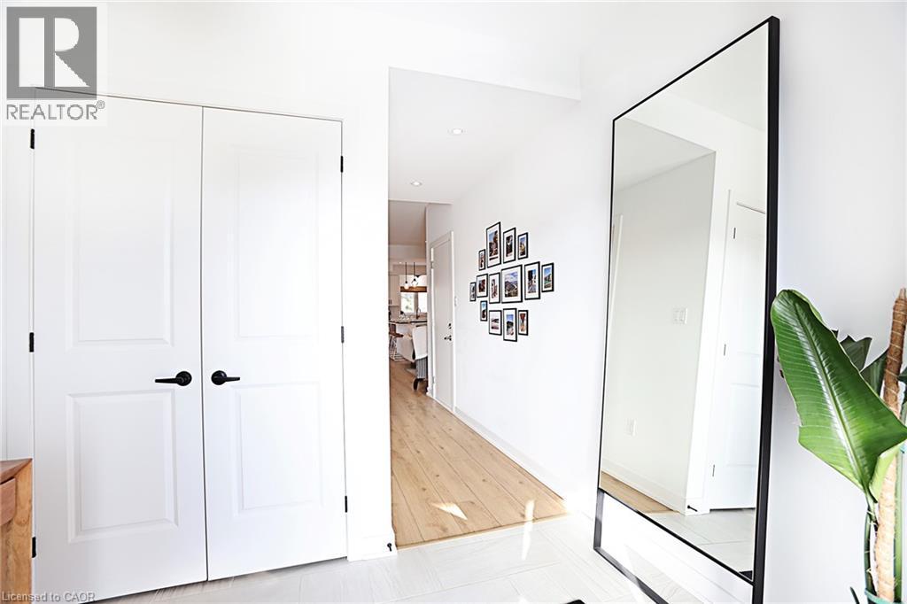 25 Ferris Circle, Guelph, Ontario  N1G 4X2 - Photo 7 - 40797285