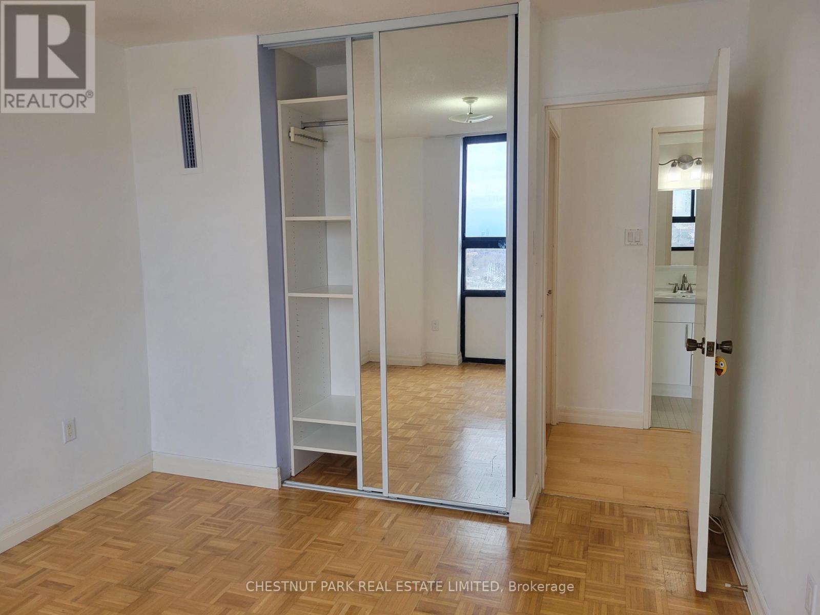 1404 - 260 Seneca Hill Drive, Toronto, Ontario  M2J 4S6 - Photo 11 - C12671438