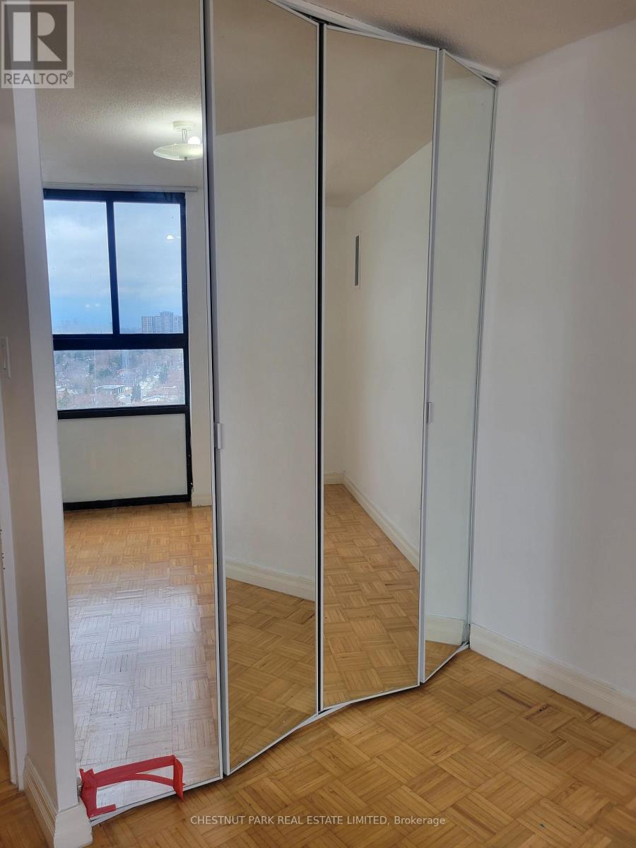 1404 - 260 Seneca Hill Drive, Toronto, Ontario  M2J 4S6 - Photo 10 - C12671438