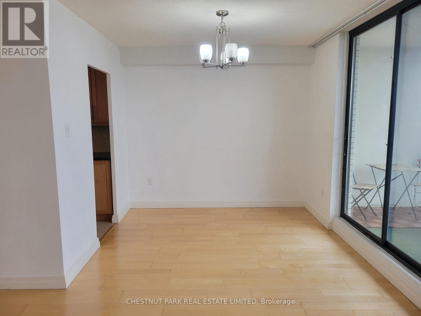 1404 - 260 Seneca Hill Drive, Toronto, Ontario  M2J 4S6 - Photo 6 - C12671438