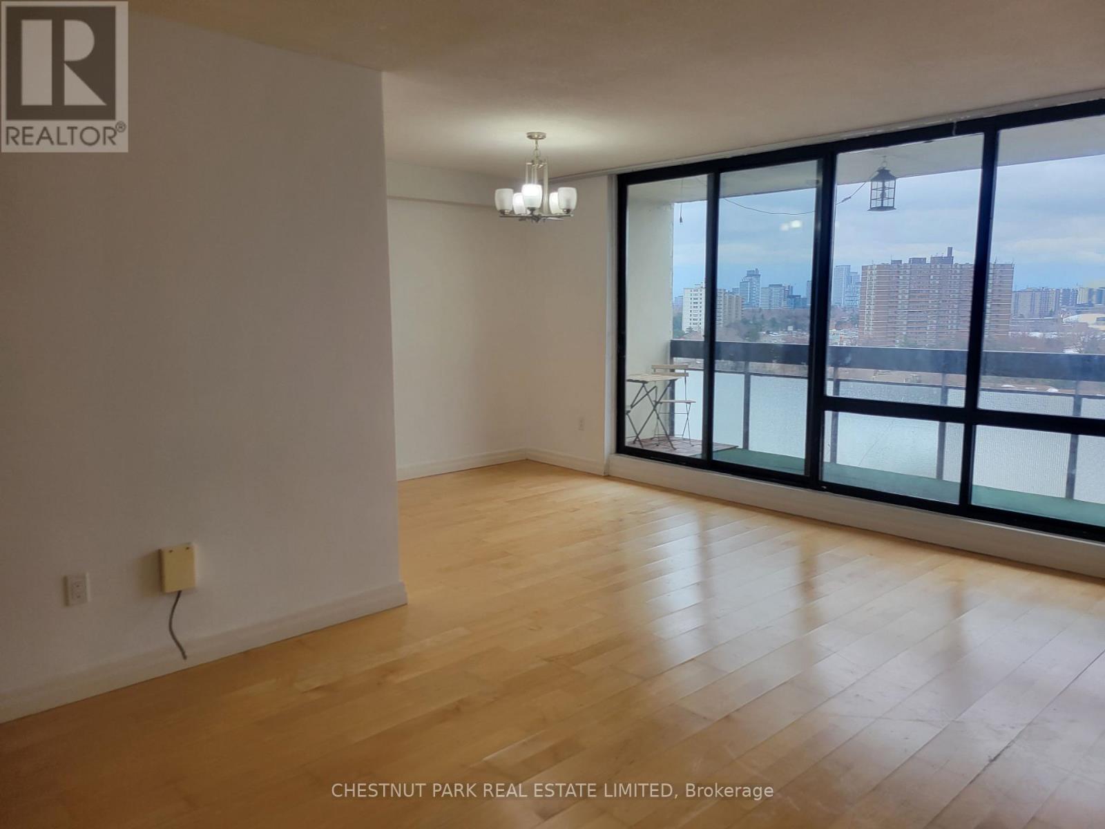 1404 - 260 Seneca Hill Drive, Toronto, Ontario  M2J 4S6 - Photo 8 - C12671438