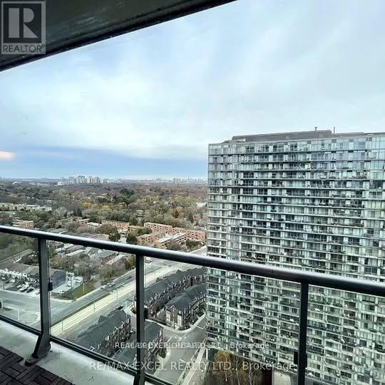 2515 - 105 The Queensway Avenue, Toronto, Ontario  M6S 5B5 - Photo 16 - W12679398