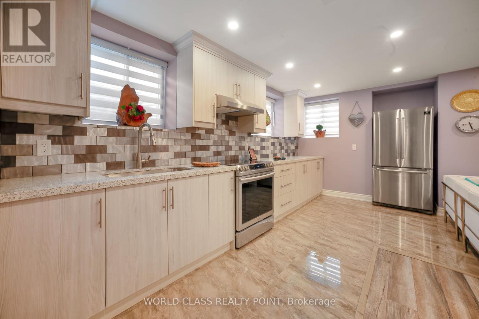 Basement Apt - 3191 Daisy Way, Oakville, Ontario  L6M 1L4 - Photo 10 - W12679408