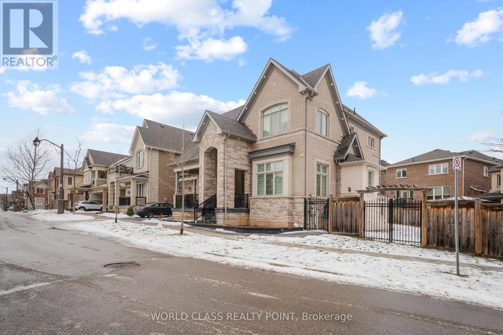 Basement Apt - 3191 Daisy Way, Oakville, Ontario  L6M 1L4 - Photo 3 - W12679408