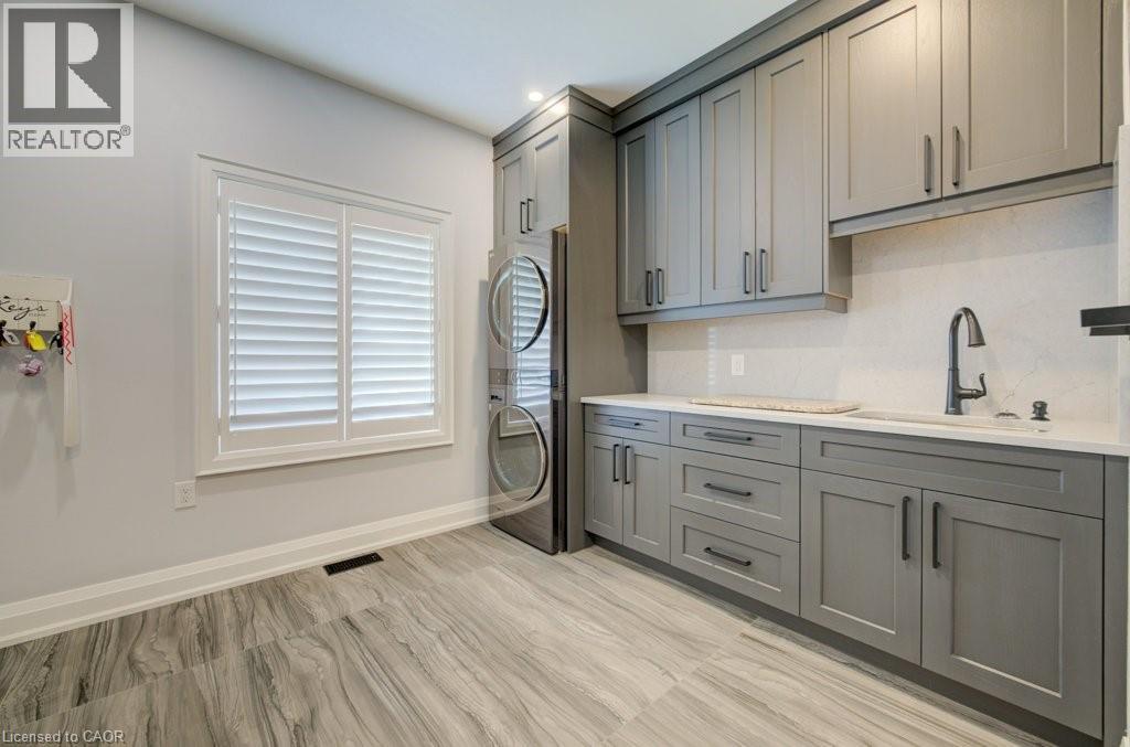 1211 Woodburn Road, Binbrook, Ontario  L0R 1P0 - Photo 23 - 40796338