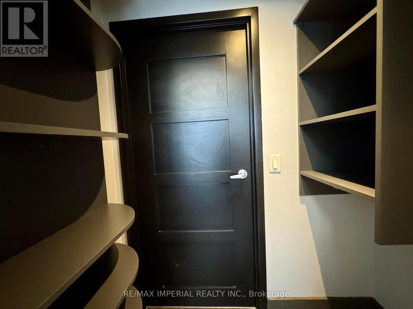 N2704 - 330 Phillip Street, Waterloo, Ontario  N2L 3W9 - Photo 22 - X12679414