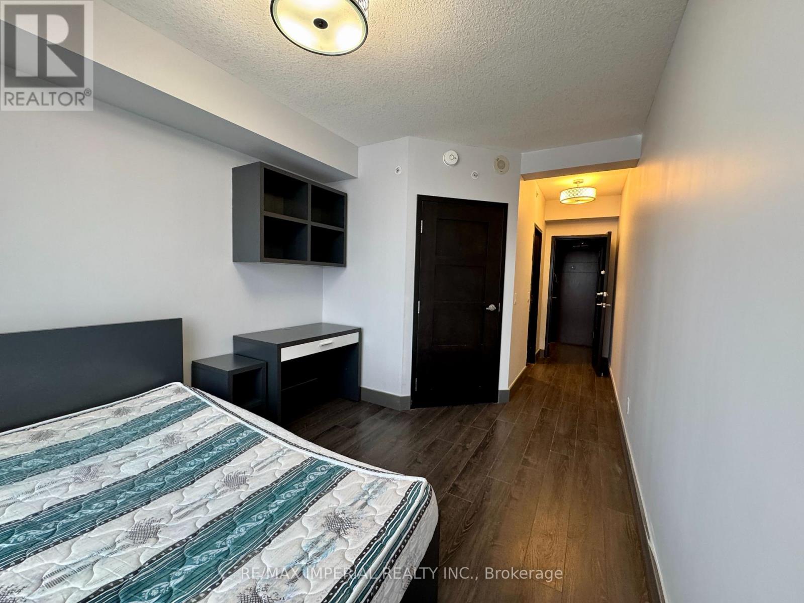 N2704 - 330 Phillip Street, Waterloo, Ontario  N2L 3W9 - Photo 7 - X12679414