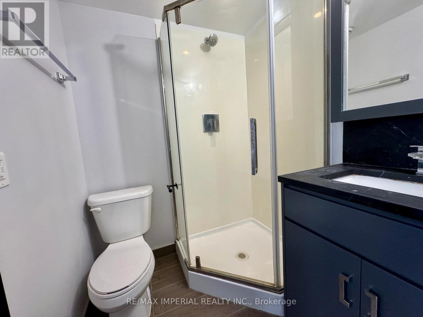 N2704 - 330 Phillip Street, Waterloo, Ontario  N2L 3W9 - Photo 8 - X12679414