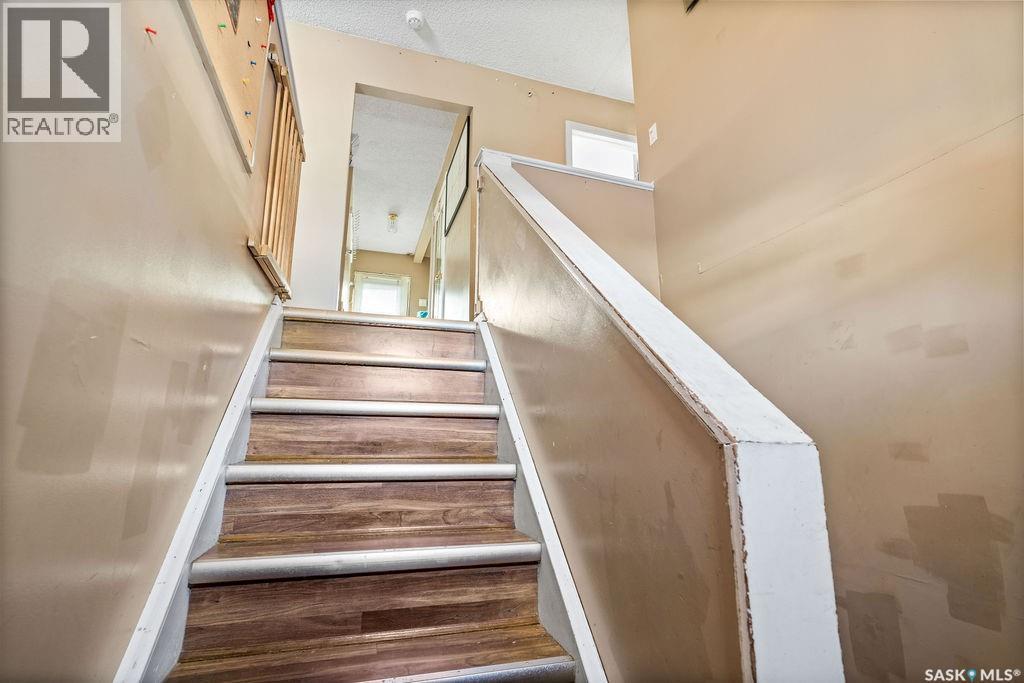 50 Hyland Crescent, Regina, Saskatchewan  S4R 7P3 - Photo 20 - SK026470