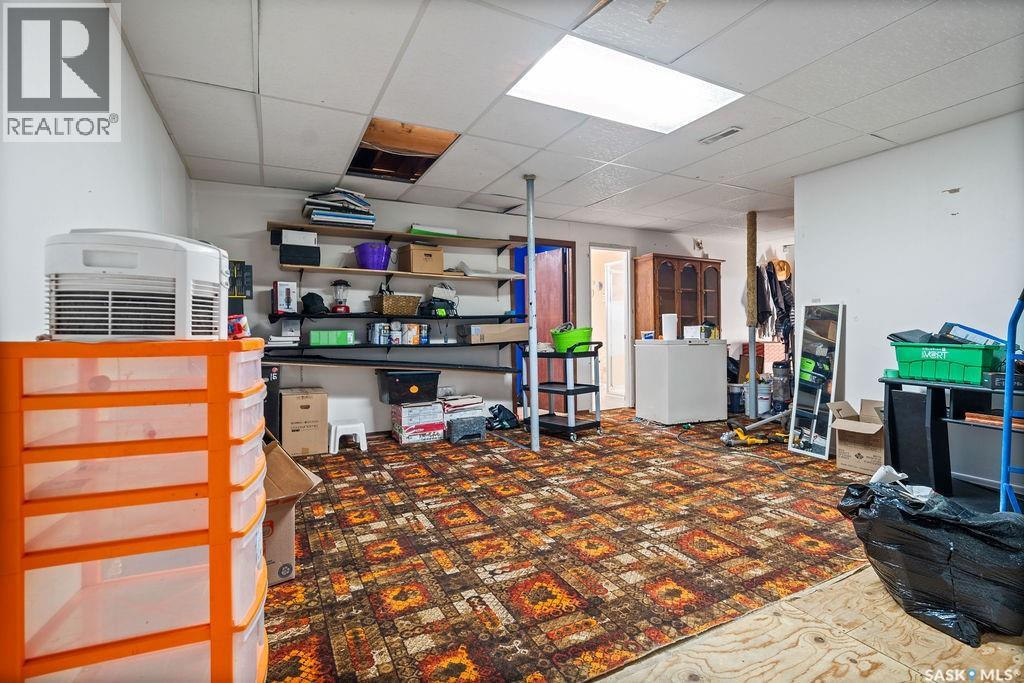 50 Hyland Crescent, Regina, Saskatchewan  S4R 7P3 - Photo 21 - SK026470