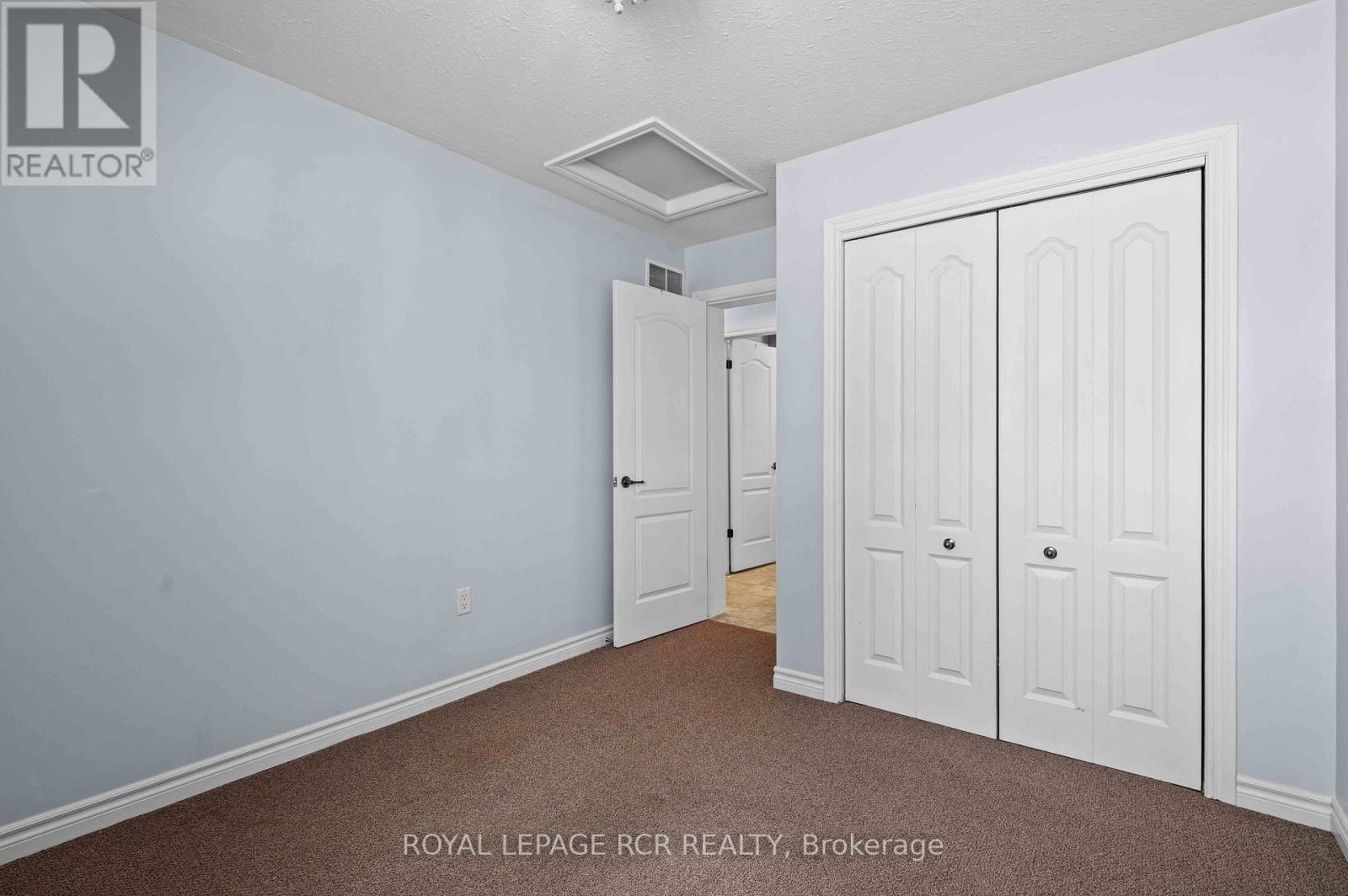 18637 Hurontario Street, Caledon, Ontario  L7K 0X9 - Photo 21 - W12679418