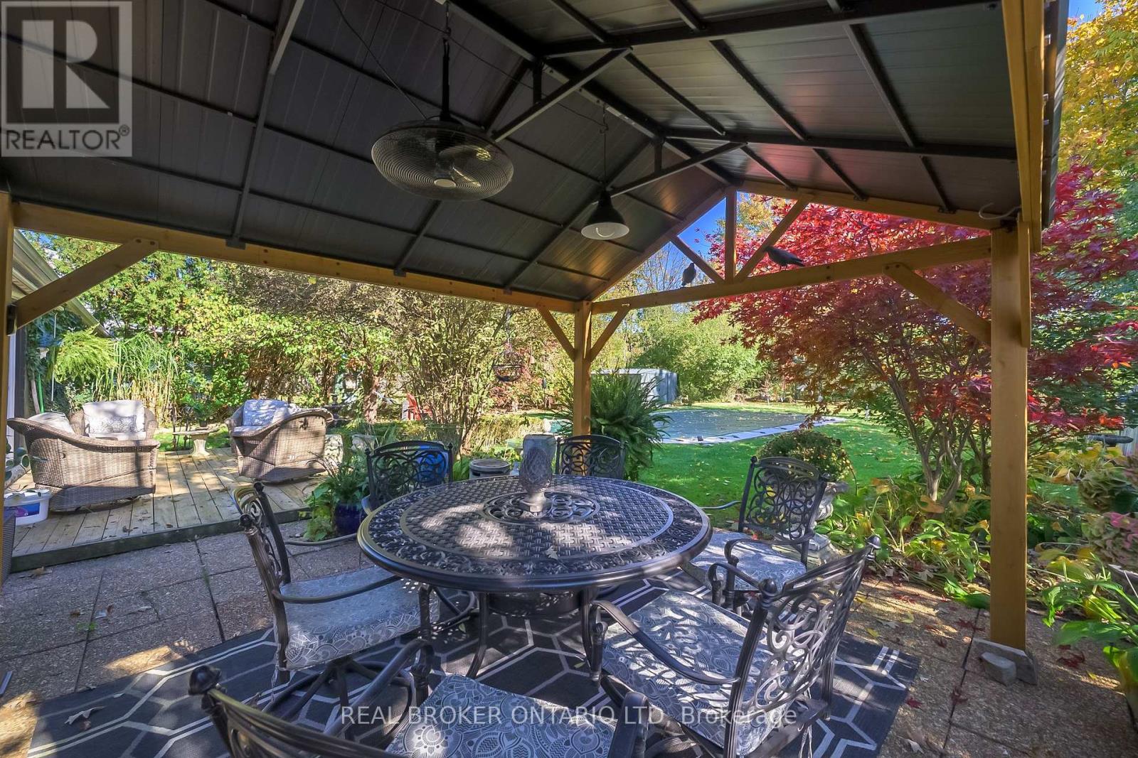 514 Upper Queen Street, London South, Ontario  N6C 3T9 - Photo 11 - X12485519