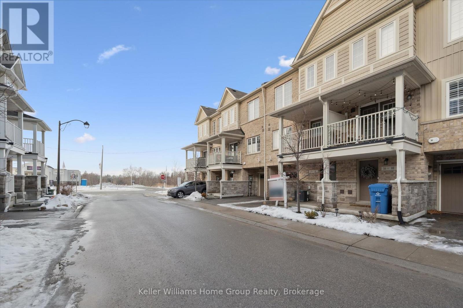 17 - 88 Decorso Drive, Guelph, Ontario  N1L 0A1 - Photo 3 - X12679480