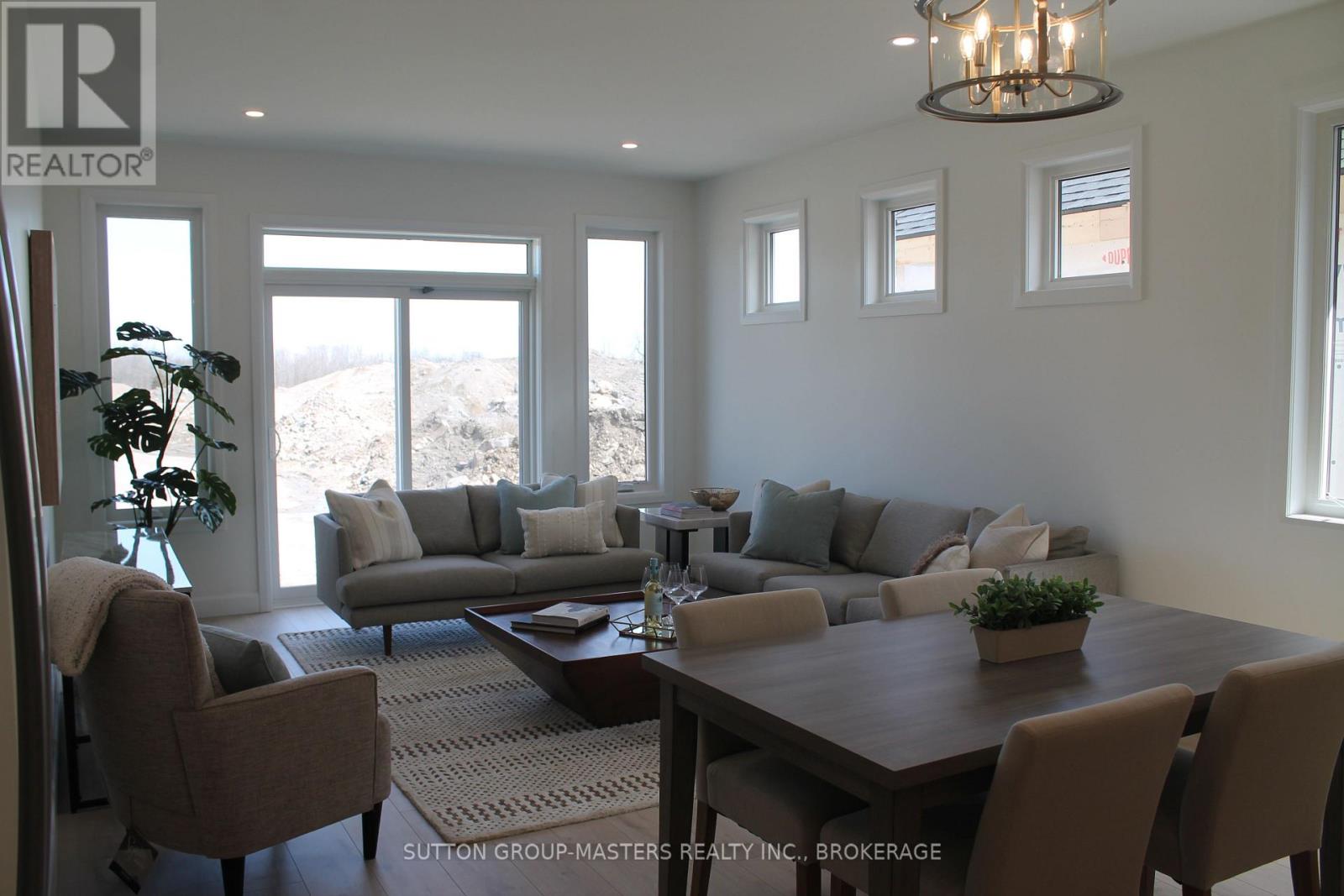 251 Pratt Drive, Loyalist (Amherstview), Ontario  K7N 0E8 - Photo 9 - X12679458