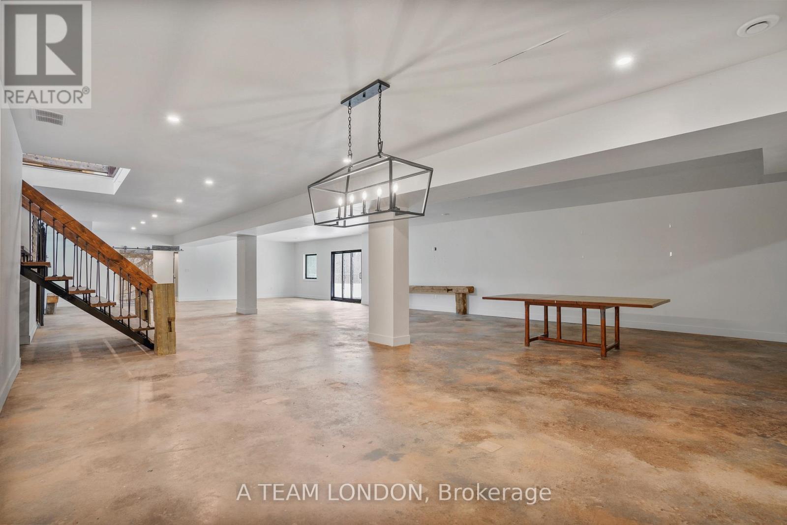 21298 Springfield Road, Southwest Middlesex, Ontario  N0L 1T0 - Photo 37 - X12679442