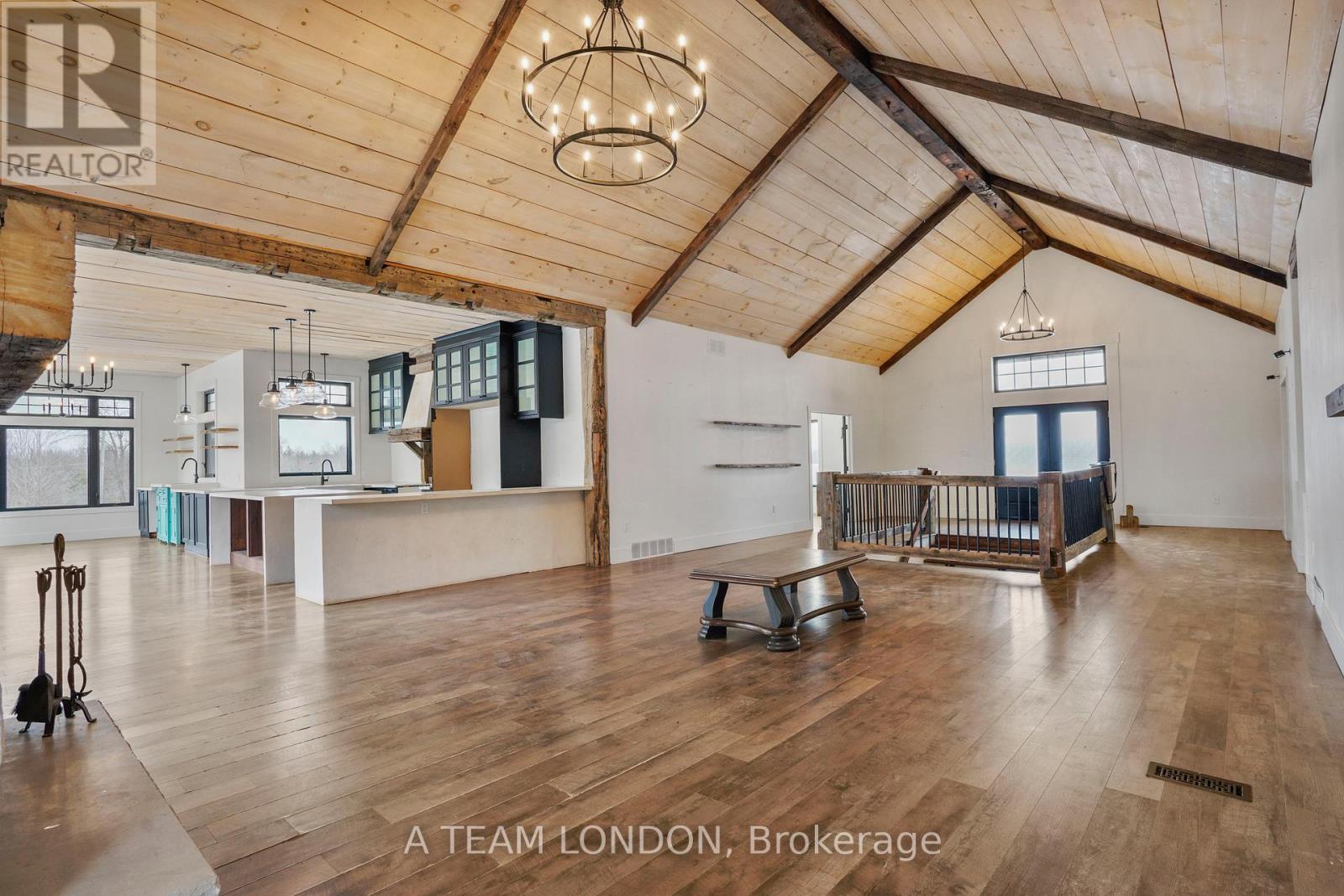 21298 Springfield Road, Southwest Middlesex, Ontario  N0L 1T0 - Photo 11 - X12679448