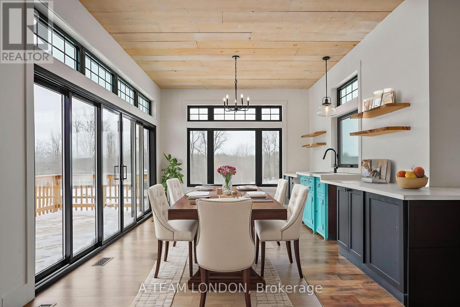 21298 Springfield Road, Southwest Middlesex, Ontario  N0L 1T0 - Photo 13 - X12679448