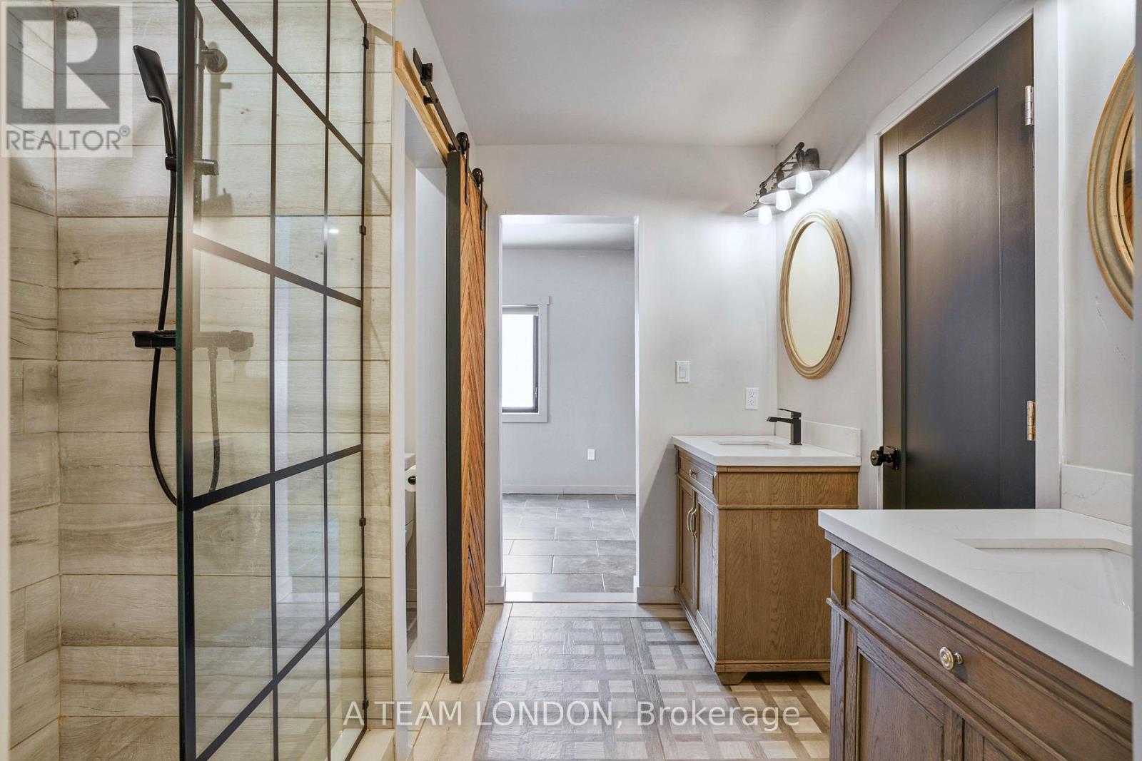 21298 Springfield Road, Southwest Middlesex, Ontario  N0L 1T0 - Photo 39 - X12679448