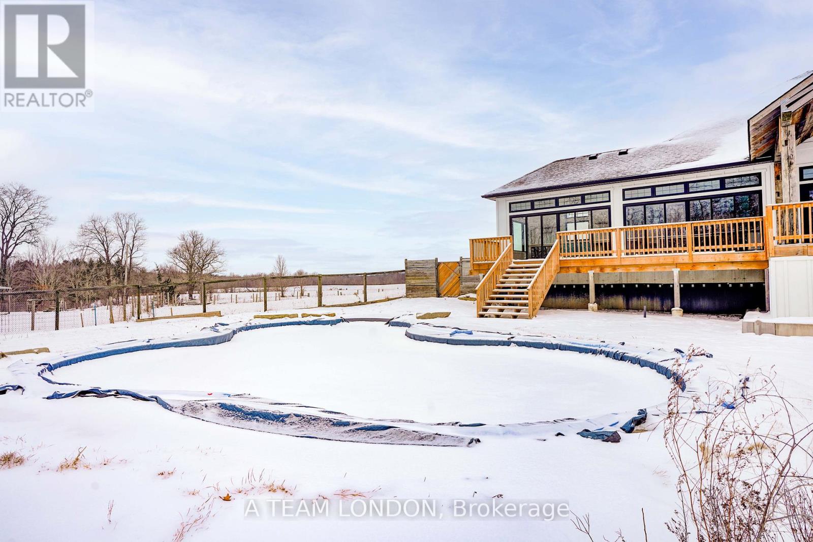 21298 Springfield Road, Southwest Middlesex, Ontario  N0L 1T0 - Photo 43 - X12679448