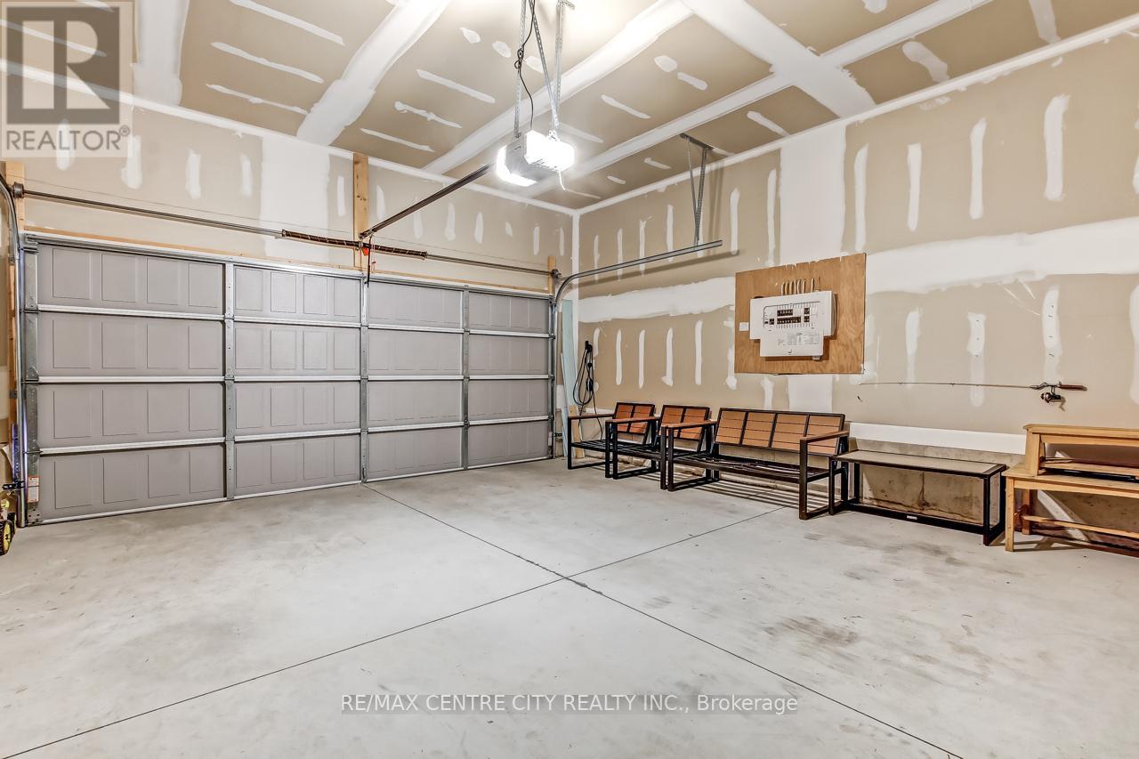 423 George Street, Central Elgin, Ontario  N5L 1G4 - Photo 24 - X12679510