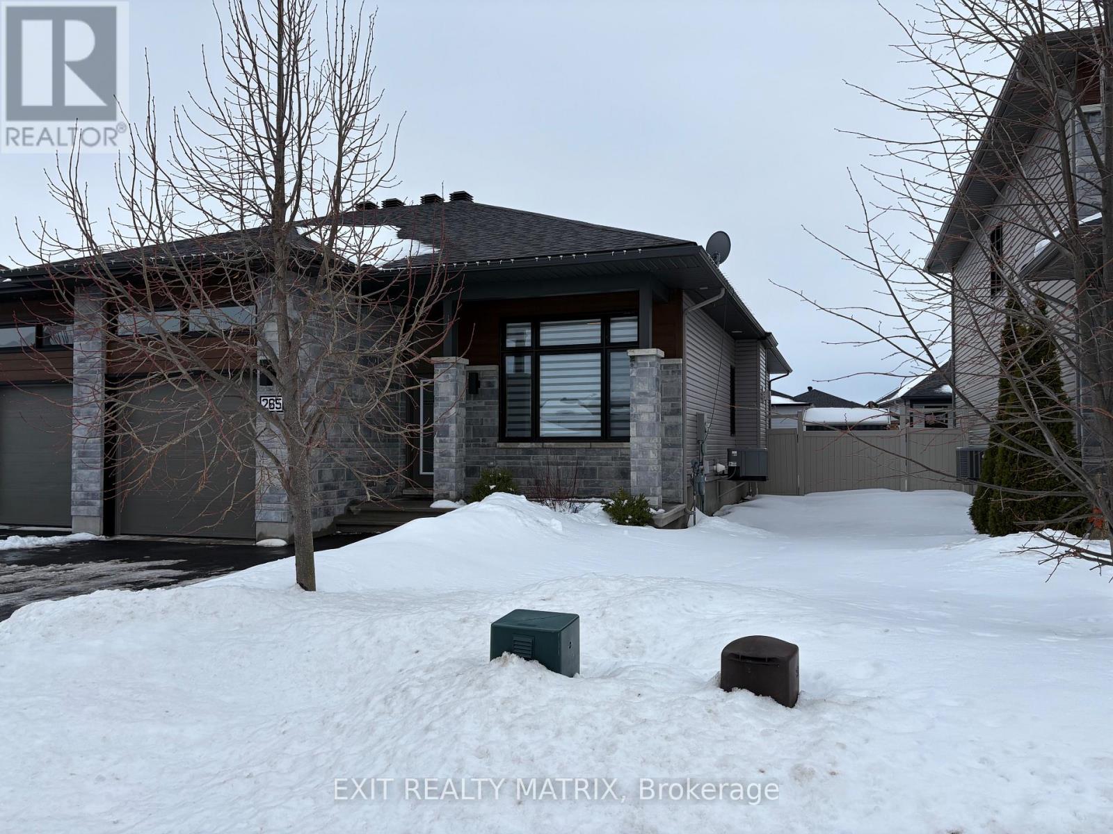 265 BELFORT STREET, Russell, Ontario