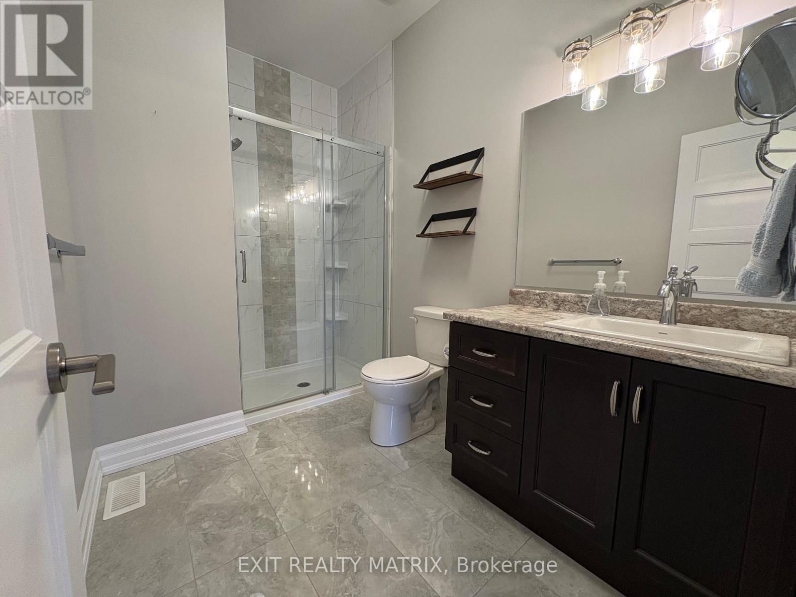 265 Belfort Street, Russell, Ontario  K0A 1W0 - Photo 11 - X12679424