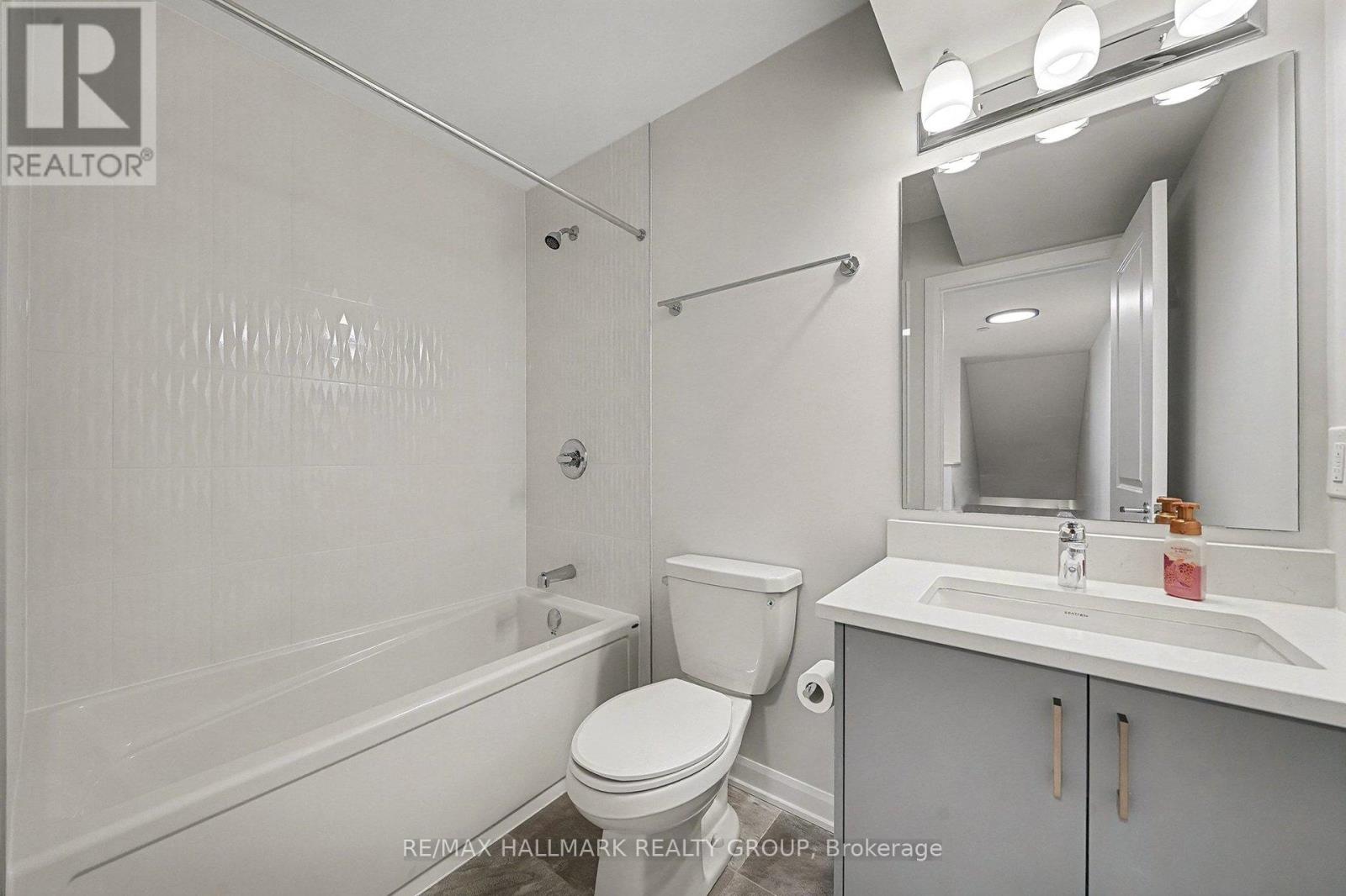 5 - 401 Glenroy Gilbert Drive, Ottawa, Ontario  K2J 5G3 - Photo 7 - X12679504