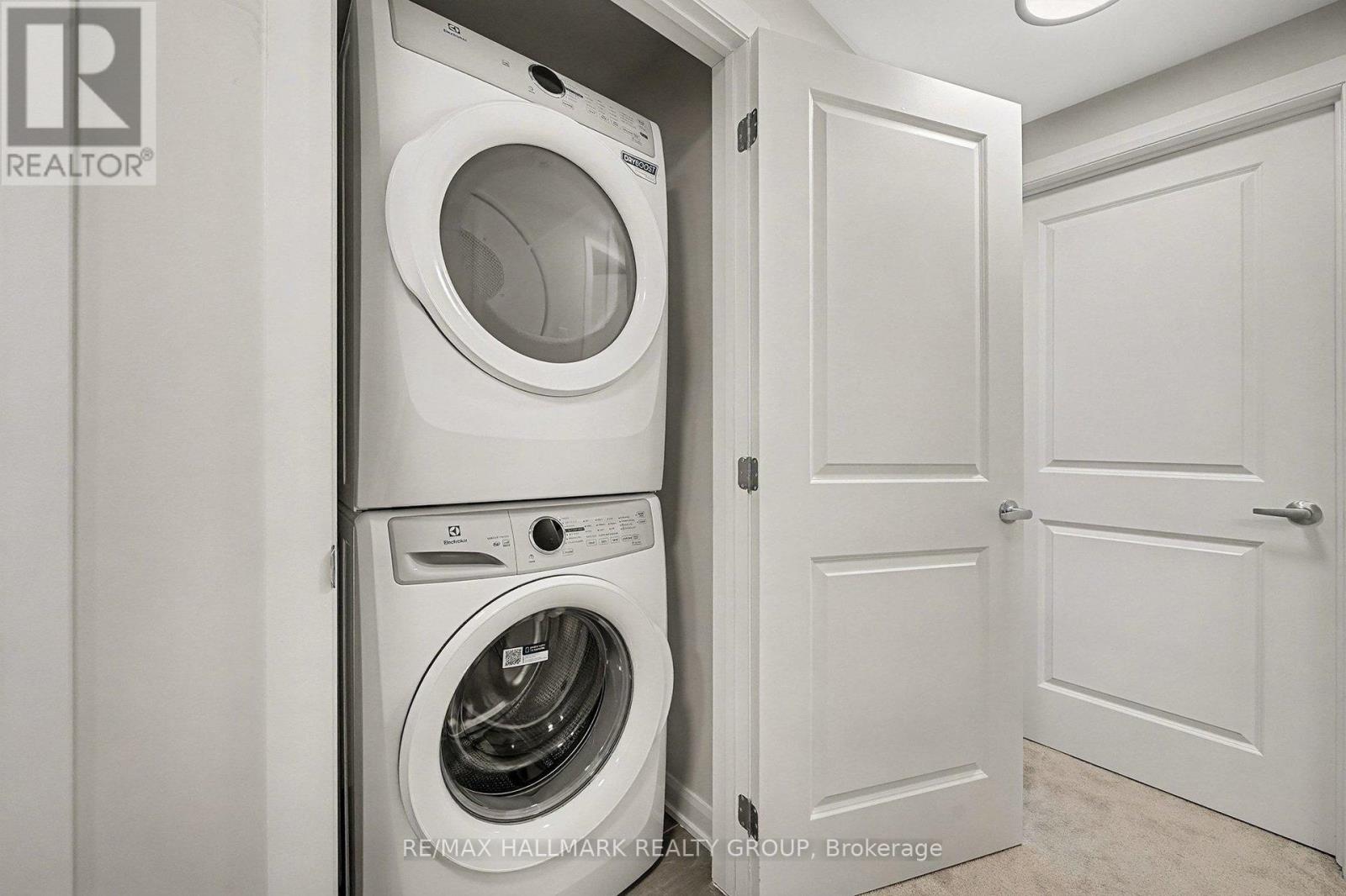 5 - 401 Glenroy Gilbert Drive, Ottawa, Ontario  K2J 5G3 - Photo 9 - X12679504