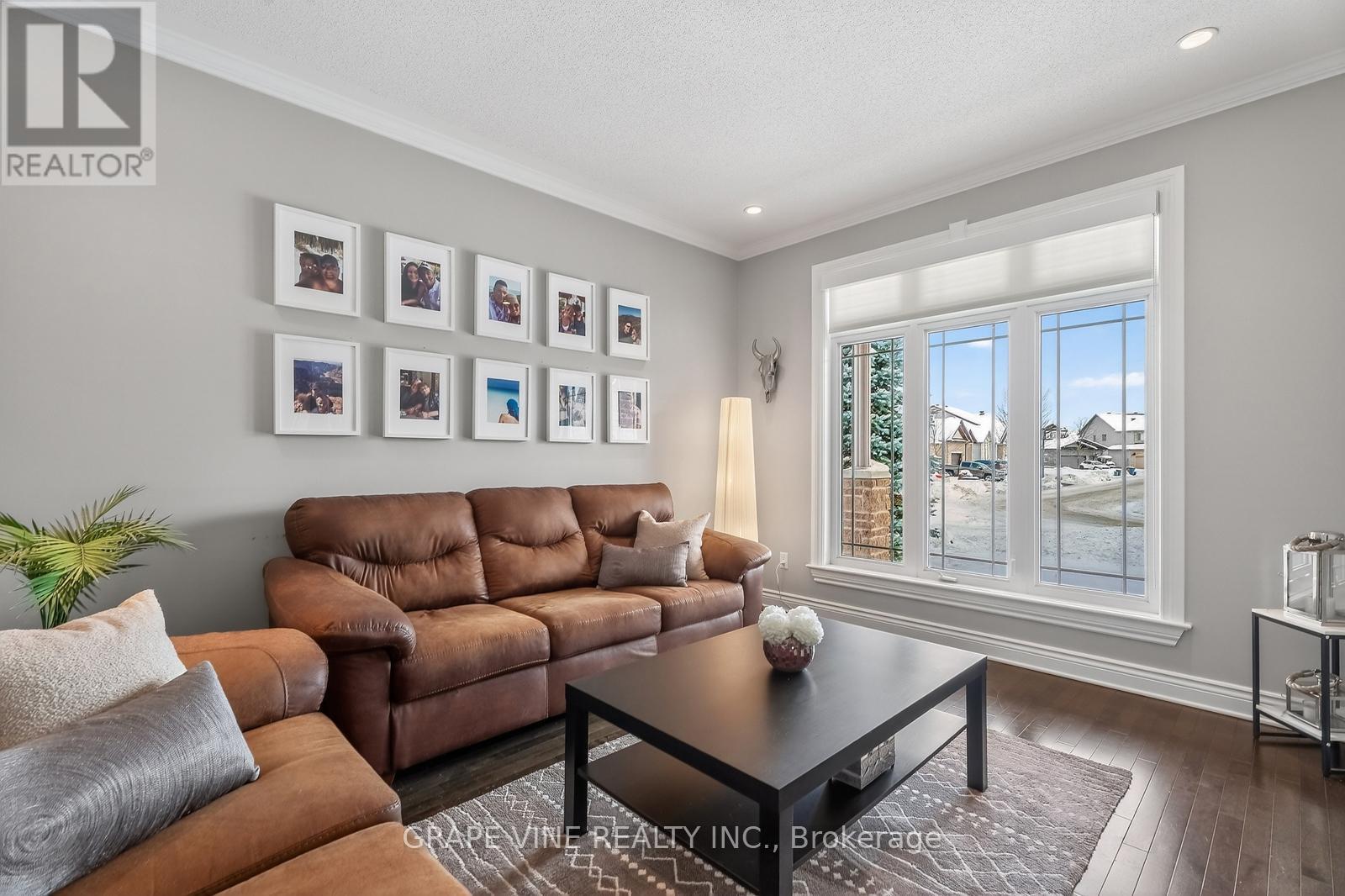 422 Mercury Street, Clarence-Rockland, Ontario  K4K 0G8 - Photo 4 - X12679514