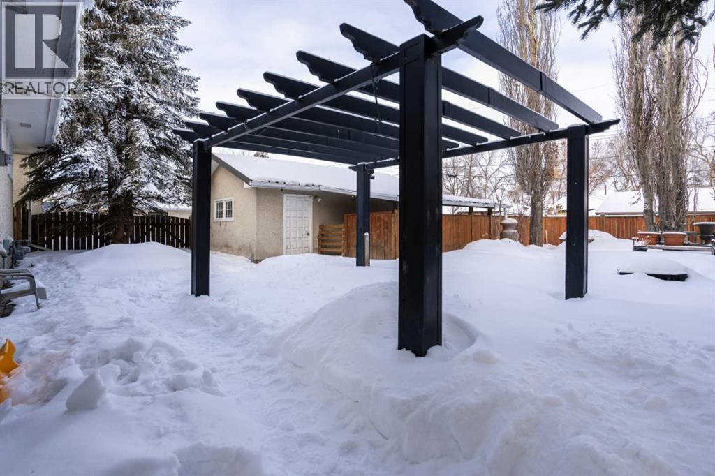 11 Montrose, Camrose, Alberta  T4V 2L5 - Photo 32 - A2277172