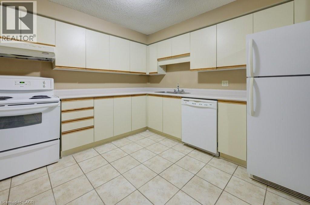 55 Green Valley Drive Unit# 1207, Kitchener, Ontario  N2P 1Z6 - Photo 8 - 40796193