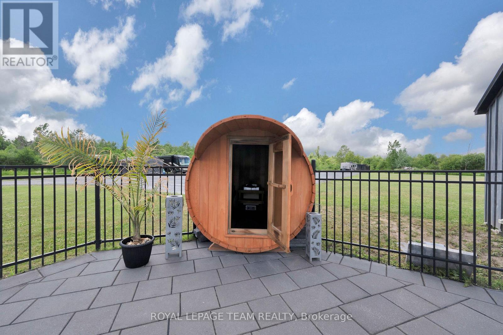 883 Craig Road, North Grenville, Ontario  K0G 1S0 - Photo 13 - X12237920