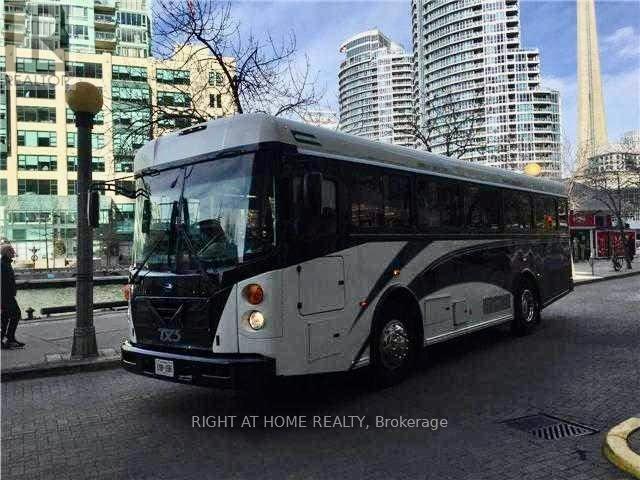 3803 - 77 Harbour Square, Toronto, Ontario  M5J 2S2 - Photo 10 - C12679440