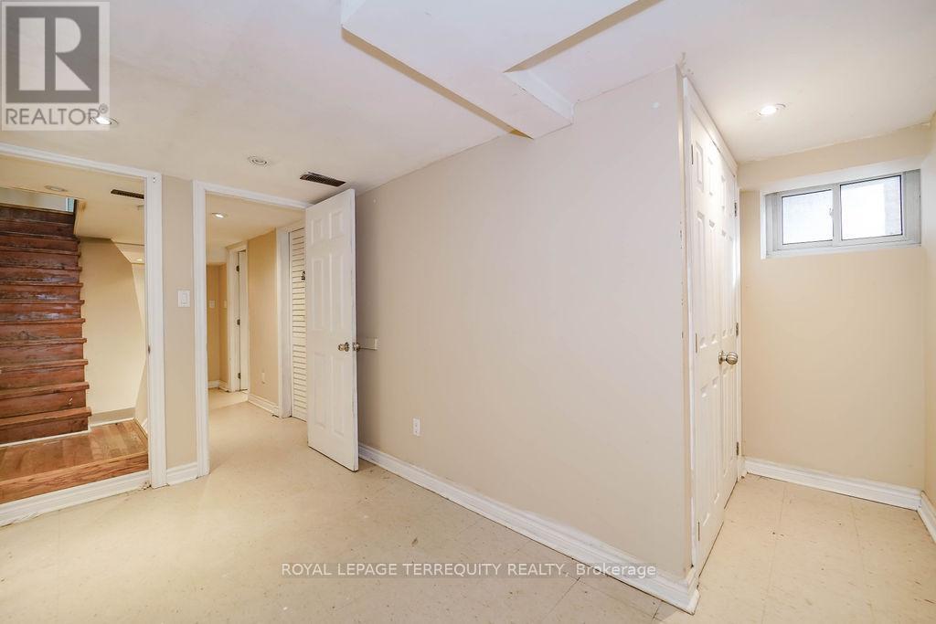 243 Montrose Avenue, Toronto, Ontario  M6G 3G6 - Photo 29 - C12679502