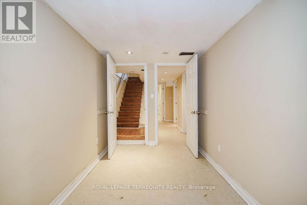 243 Montrose Avenue, Toronto, Ontario  M6G 3G6 - Photo 30 - C12679502