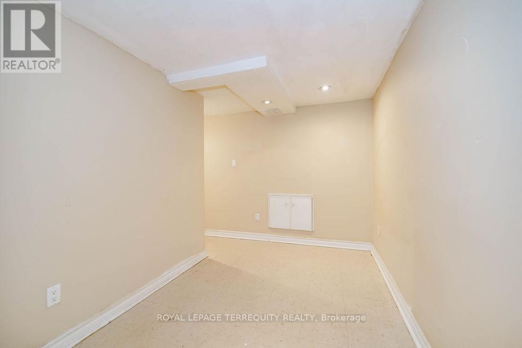 243 Montrose Avenue, Toronto, Ontario  M6G 3G6 - Photo 32 - C12679502