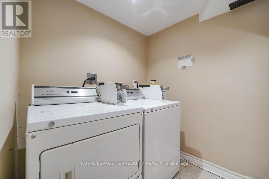243 Montrose Avenue, Toronto, Ontario  M6G 3G6 - Photo 39 - C12679502