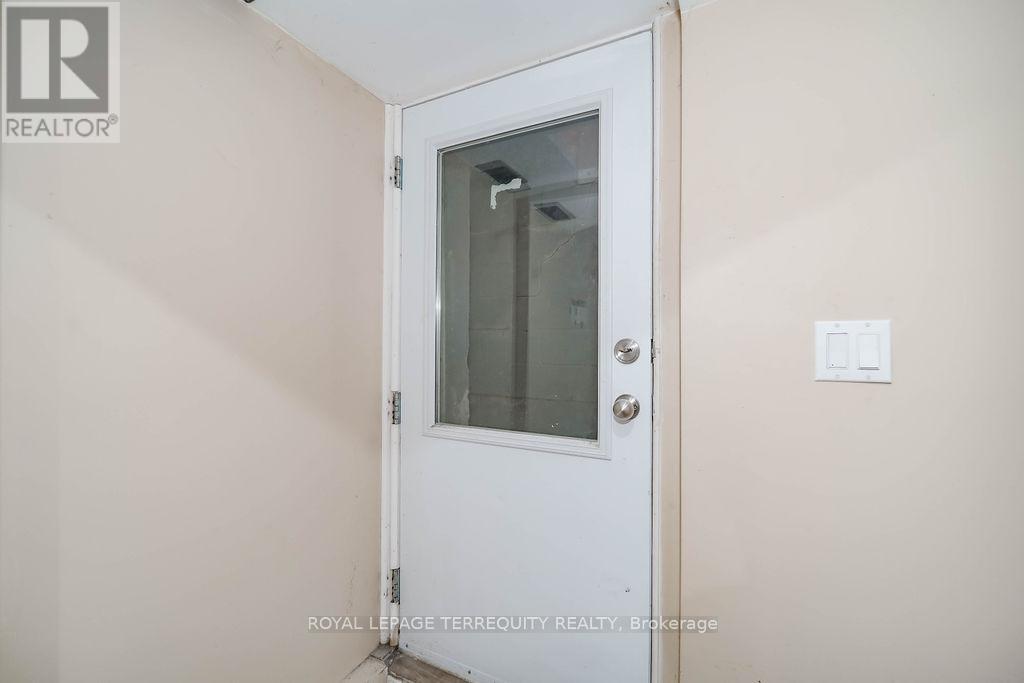 243 Montrose Avenue, Toronto, Ontario  M6G 3G6 - Photo 40 - C12679502