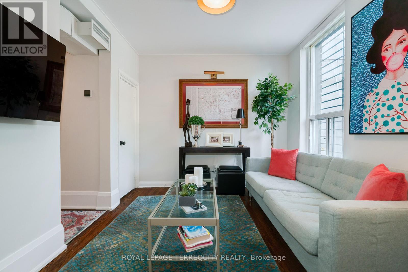 201 - 894 Queen Street E, Toronto, Ontario  M4M 1J3 - Photo 6 - E12679426