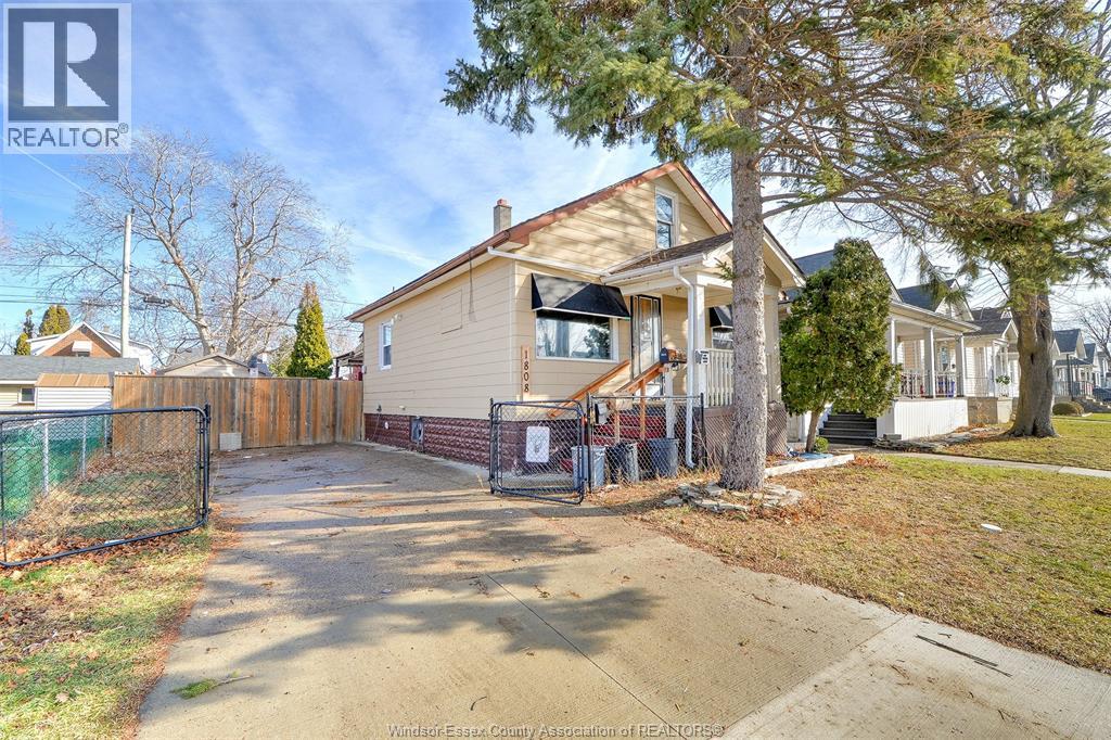 MLS# 26000644: 1808 CADILLAC, Windsor, Canada