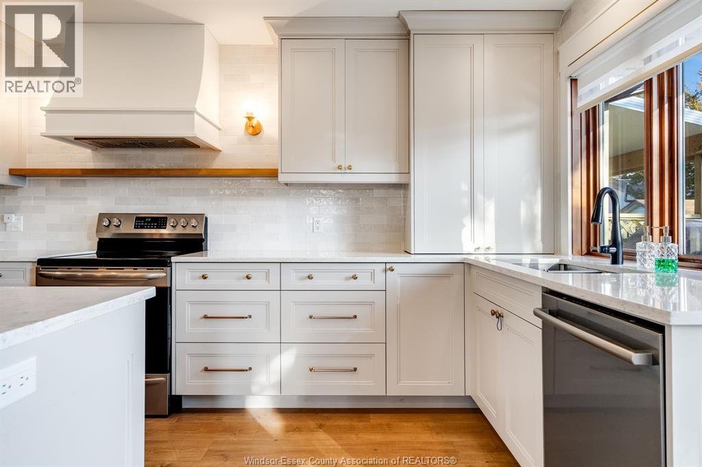 173 Baird Avenue, Wheatley, Ontario N0P 2P0 - Photo 12 - 26000524